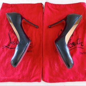 Christian Louboutin | Simple Leather Pumps (37.5)